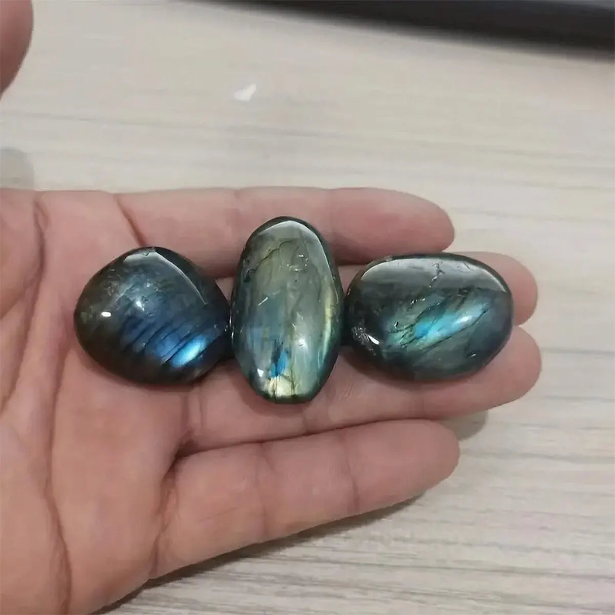 2pcs/set Natural Labradorite Palm Stone - Chakra Reiki Polished Healing Crystal for Stress Relief & Anxiety Therapy